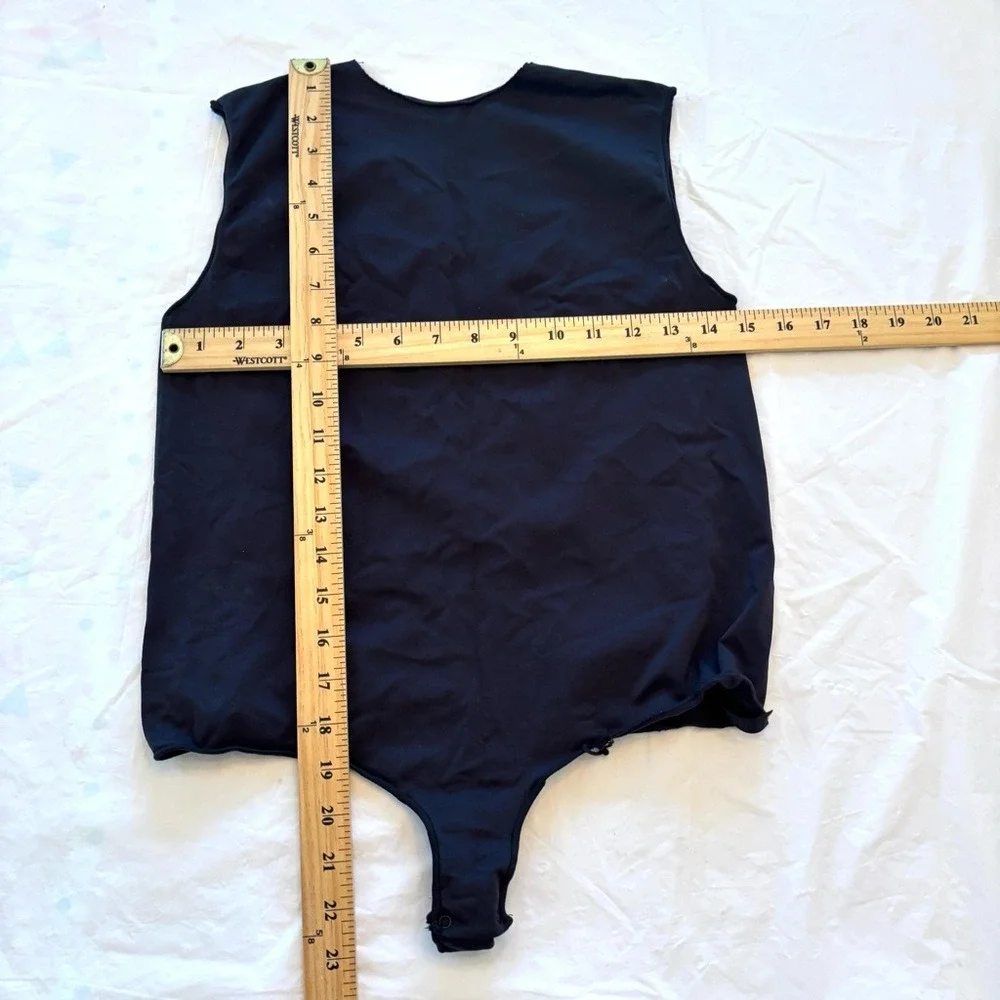 SKIMS Essential Crew‎ Neck Sleeveless Bodysuit Black size 3X